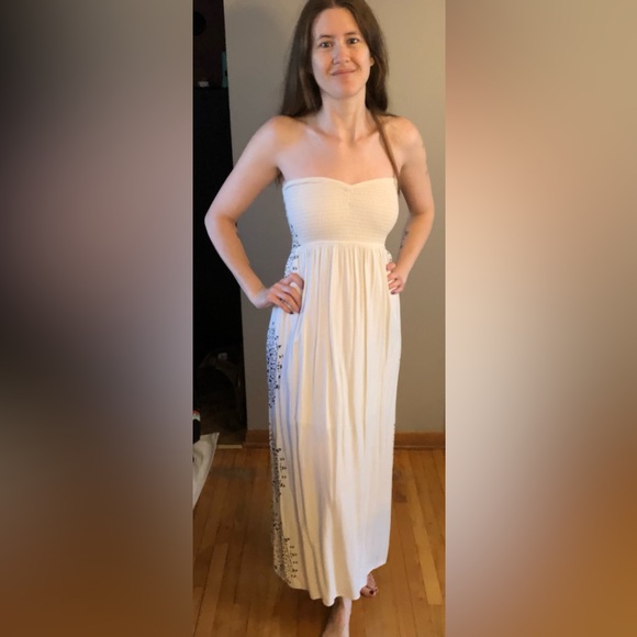 Element Maxi dress. Cream with bursts of colour. Size M-fits like a S. - Picture 2 of 13